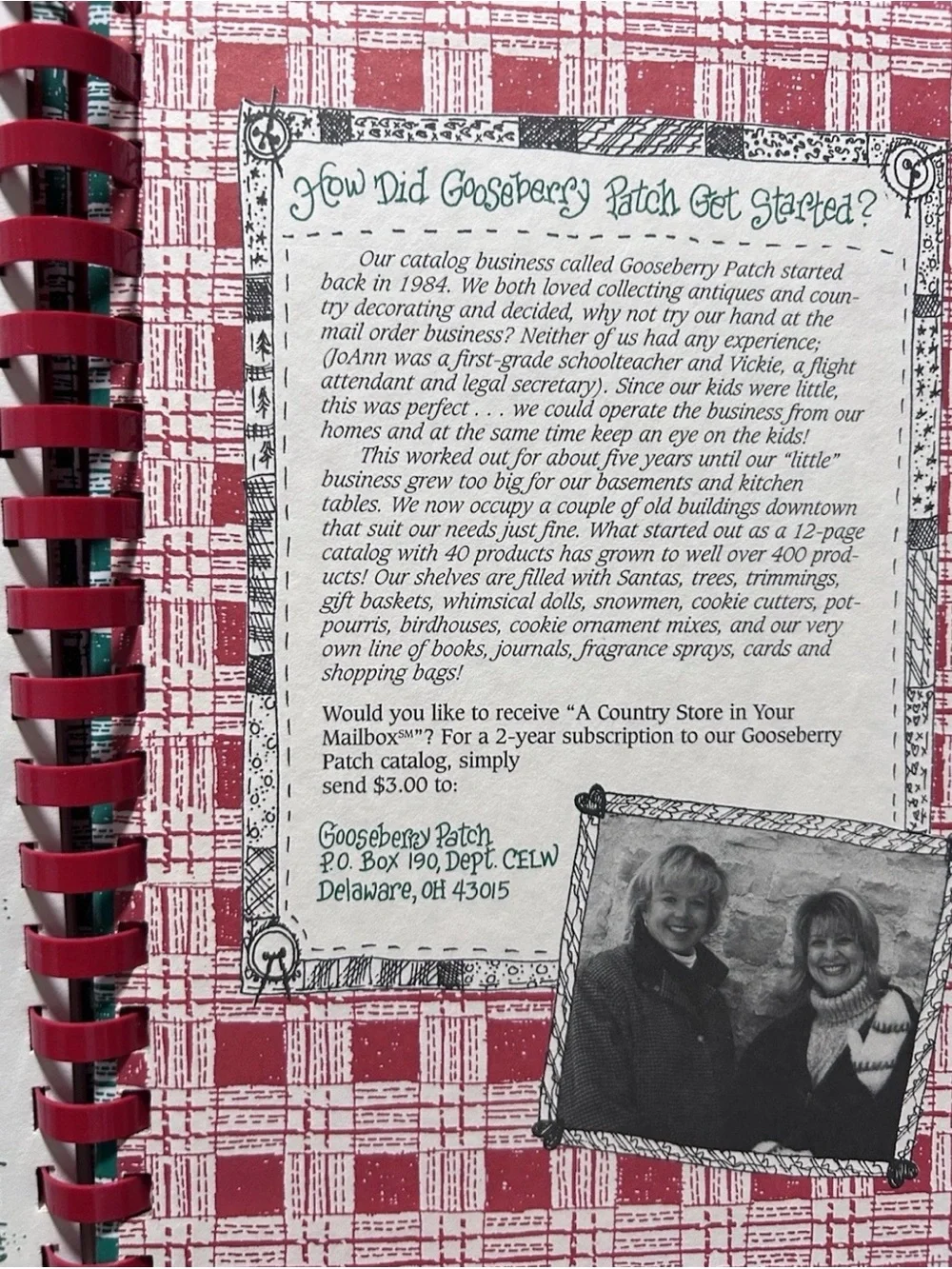 Lot of 2 Gooseberry Patch Cookbooks Celebrate Winter 1996 Holidays at Home 1998